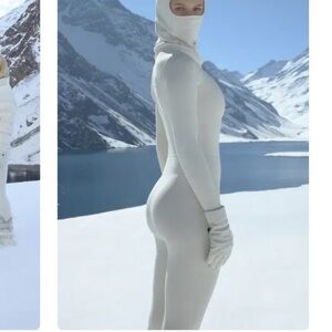 Skims X north face Refina bodysuit bone